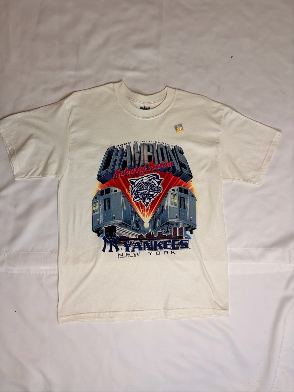 NWT New York Yankees vs New York Mets Subway Series T-Shirt MLB Size L Vintage